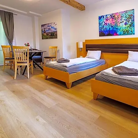 Aparthotel Flataid Cityapart Geidorf 4*