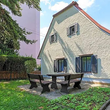Aparthotel Flataid Cityapart Geidorf Graz