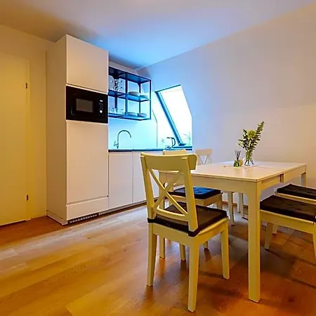 Flataid Cityapart Geidorf 4*