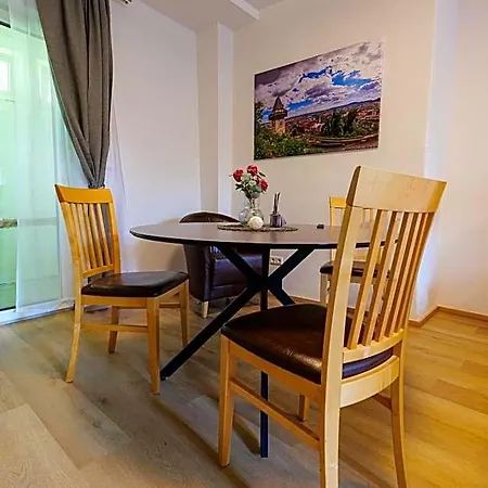 Flataid Cityapart Geidorf Aparthotel 4*