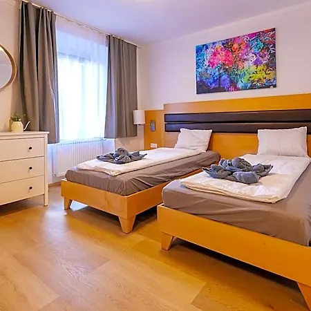 Flataid Cityapart Geidorf Aparthotel